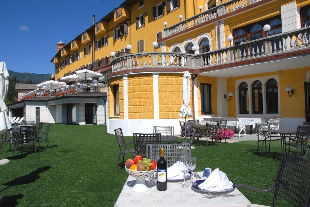 Grand Hotel Astoria Lavarone Dış mekan fotoğraf